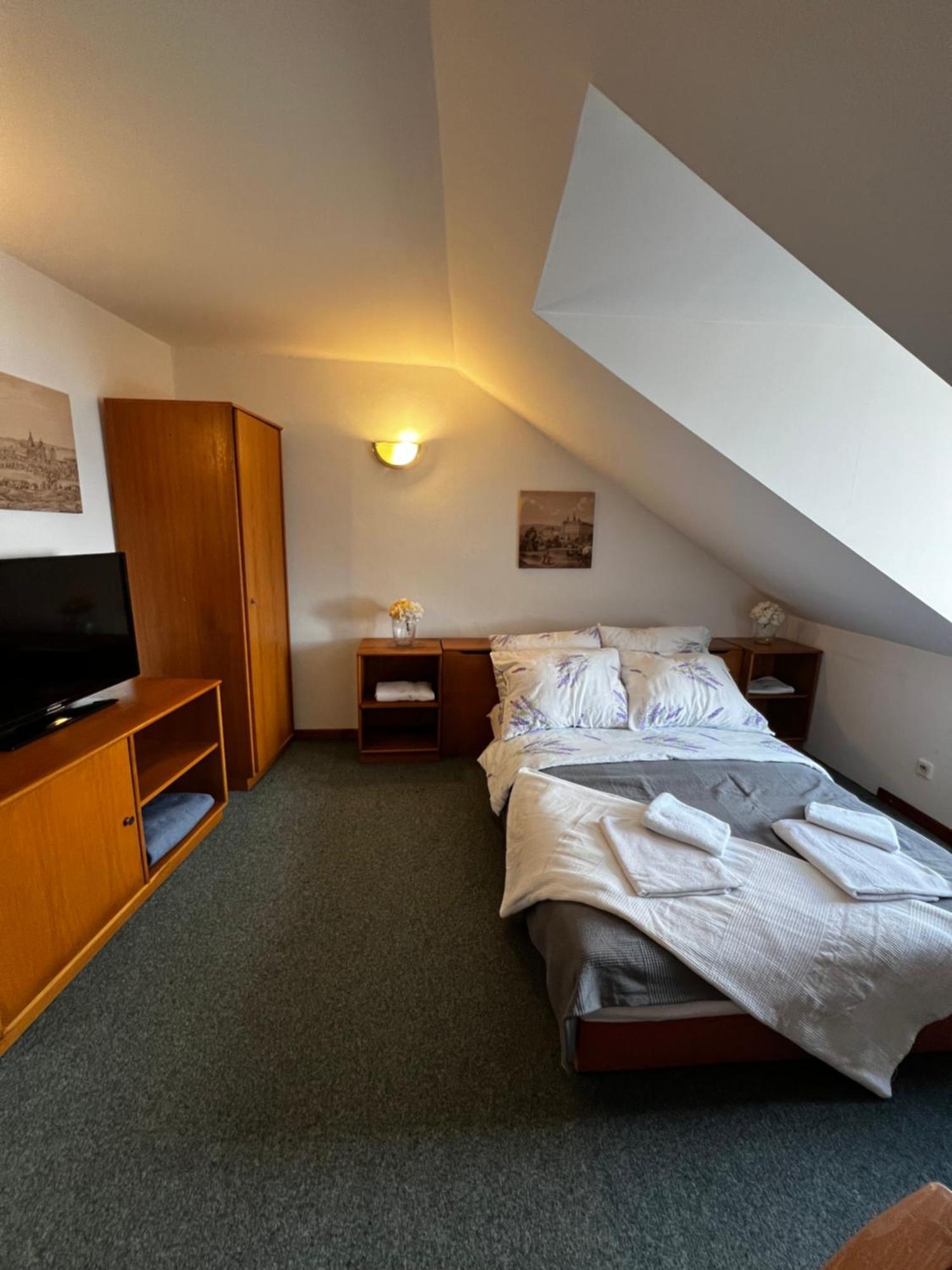 Apartmany Baroko Broumov Exteriör bild