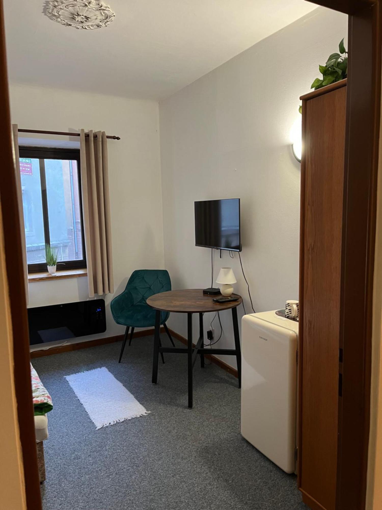 Apartmany Baroko Broumov Exteriör bild